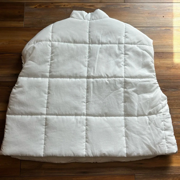Nike oversized puffer vest xxl nwt - Picture 7 of 9
